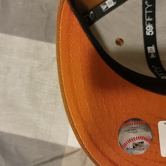 New Era Atlanta Braves Baseball cap, size 7 3/4, colors Brown and light brown - Picture 5 of 9